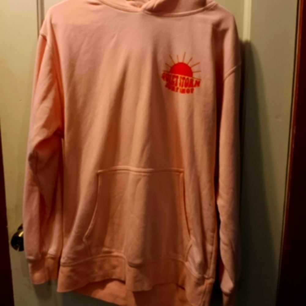 🤠Quiet Storm Surf Shop Pink Pullover Hoodie Size Small